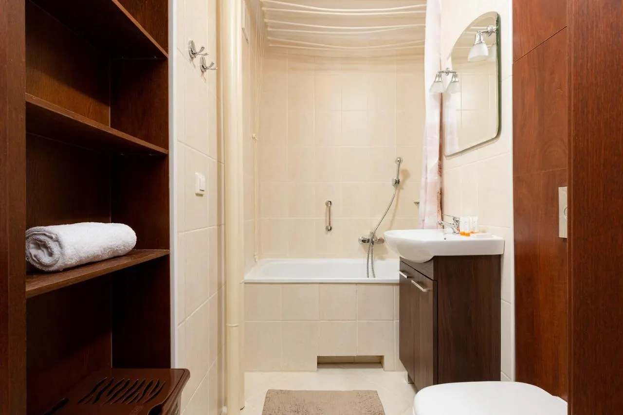 Kwatera prywatna Apartment Grzybowska by Renters Warszawa